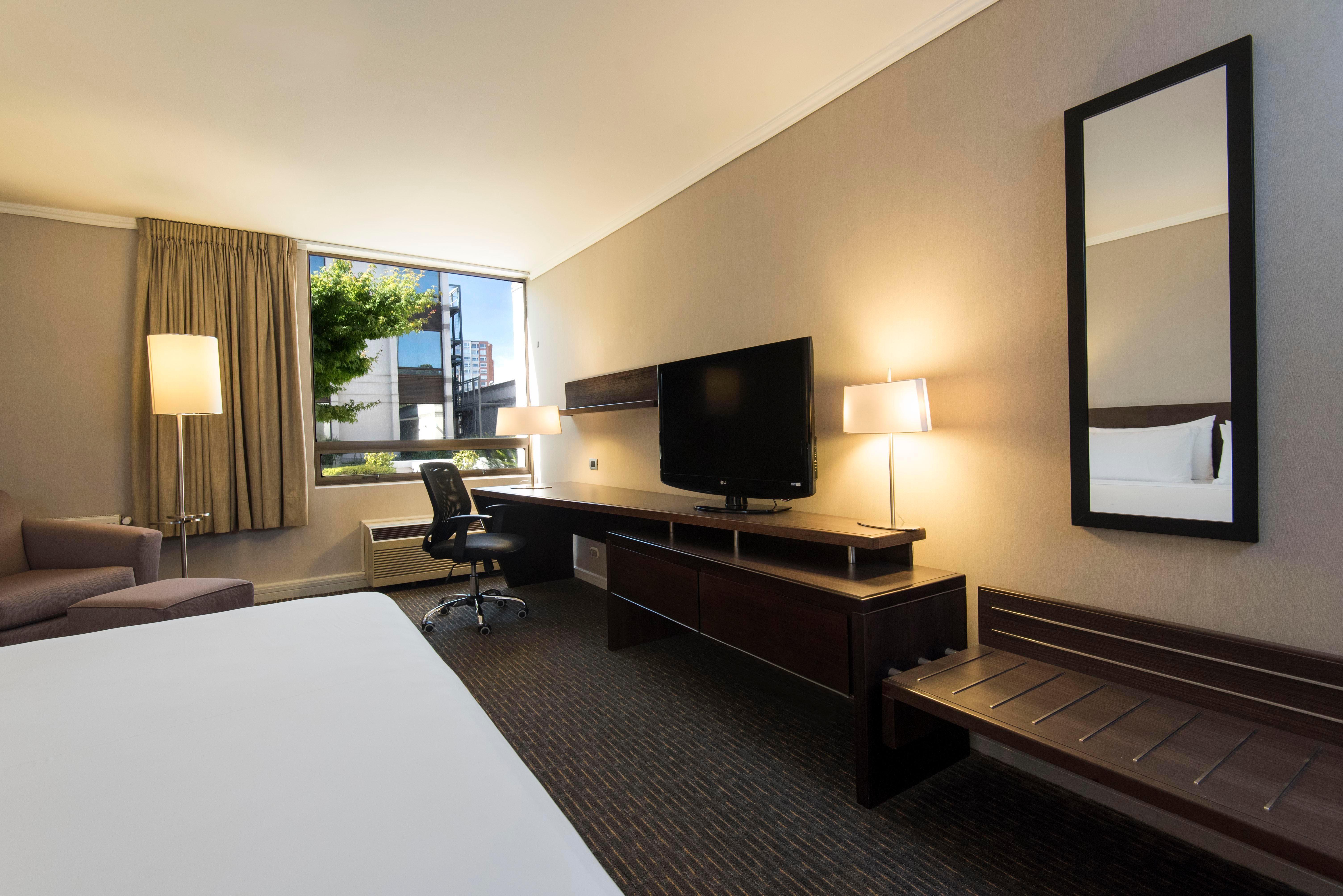 Holiday Inn Express - Concepcion By Ihg Zewnętrze zdjęcie
