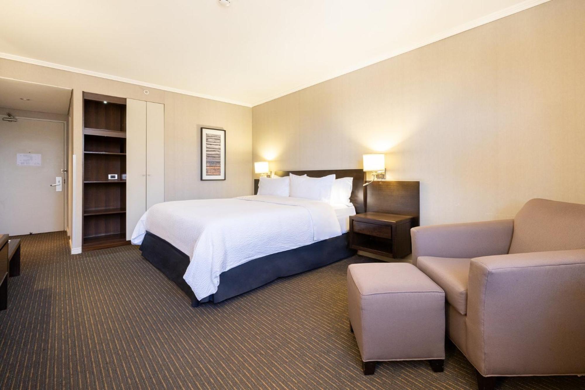 Holiday Inn Express - Concepcion By Ihg Zewnętrze zdjęcie
